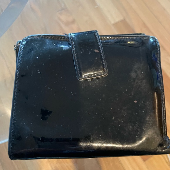 Authentic Salvatore Ferragamo Wallet - Picture 2 of 9